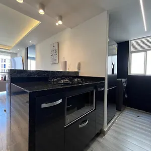 Apartamento Kevin Moderno En 